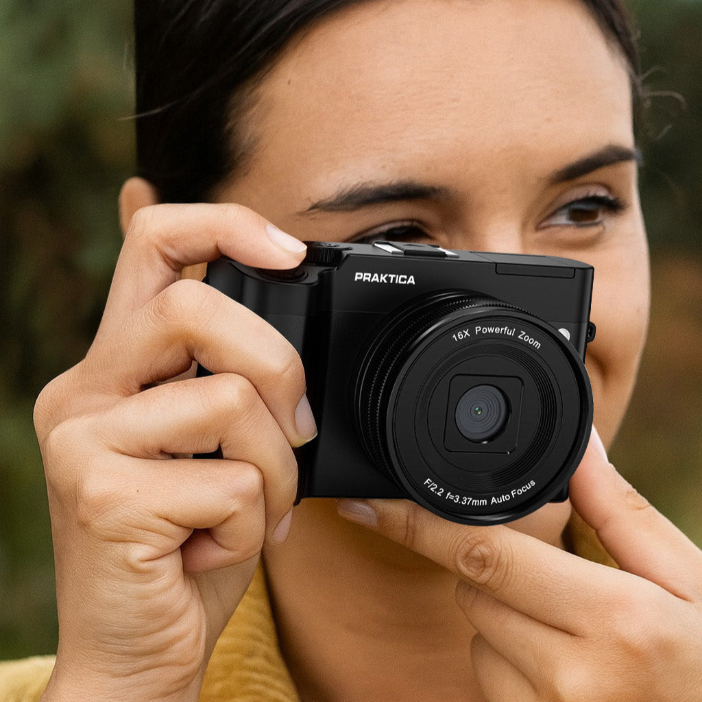 DZ16 Fixed Lens Digital Camera
