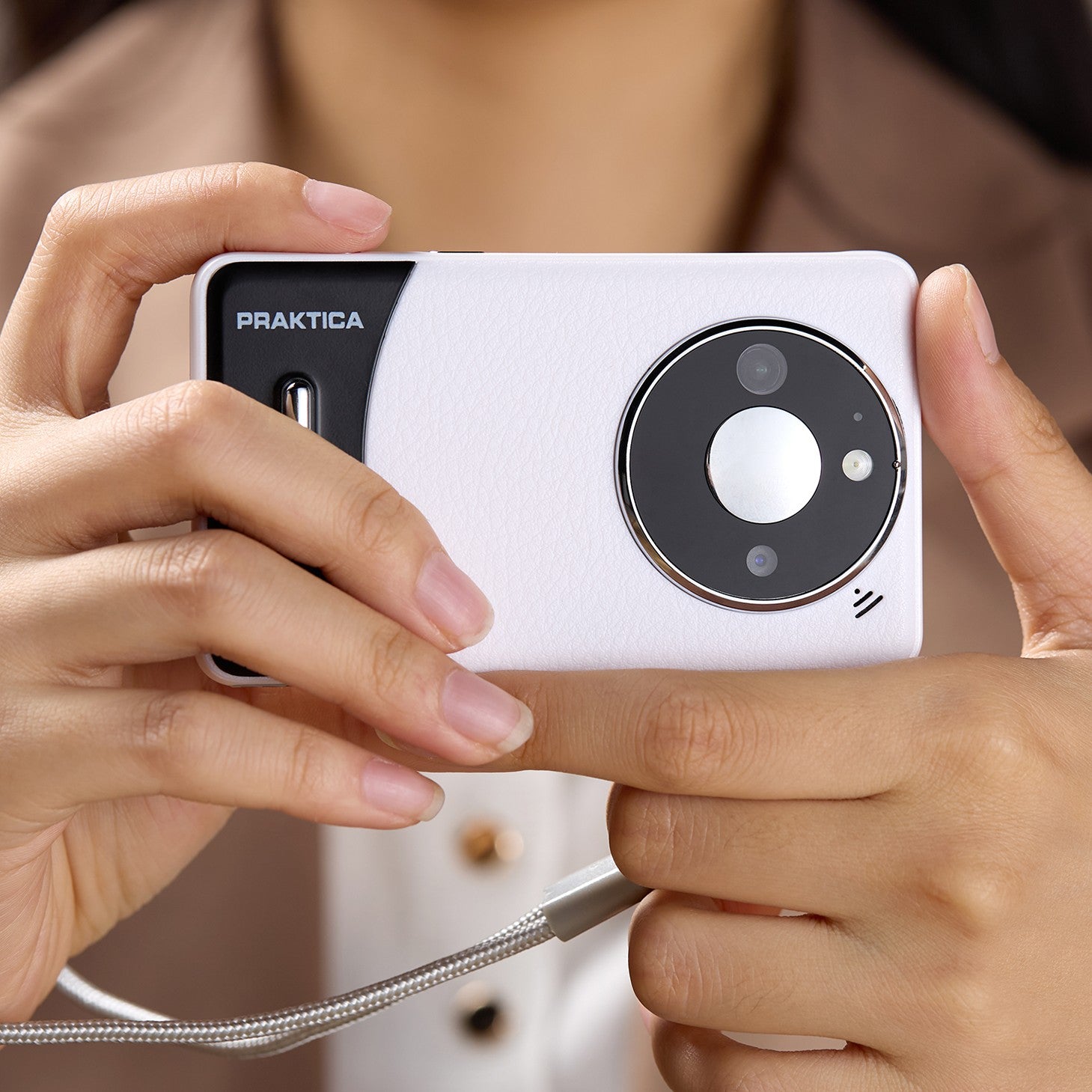 DZ13 Digital Compact Camera - White